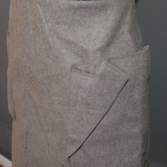 COS Taupe Wool Mini Skirt with Pleated Pockets Sz 6 - Picture 5 of 8